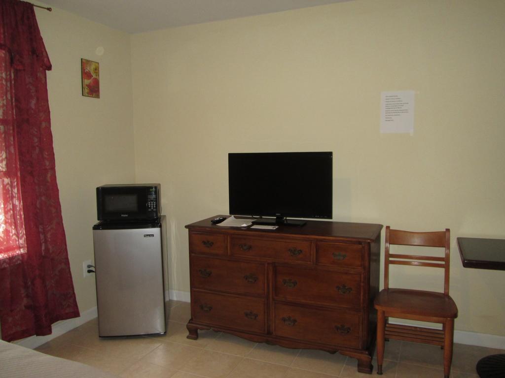 Misquamicut Beach Front Inn Westerly Dış mekan fotoğraf