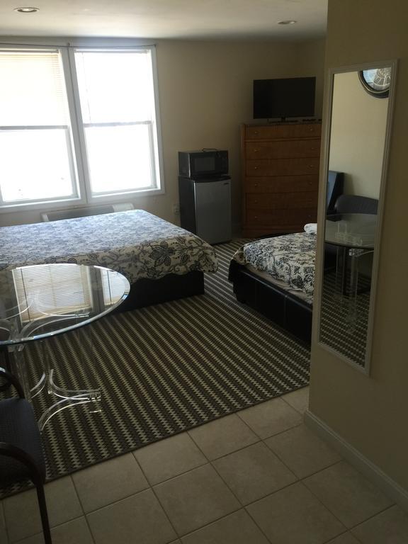 Misquamicut Beach Front Inn Westerly Dış mekan fotoğraf