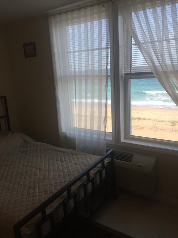 Misquamicut Beach Front Inn Westerly Dış mekan fotoğraf