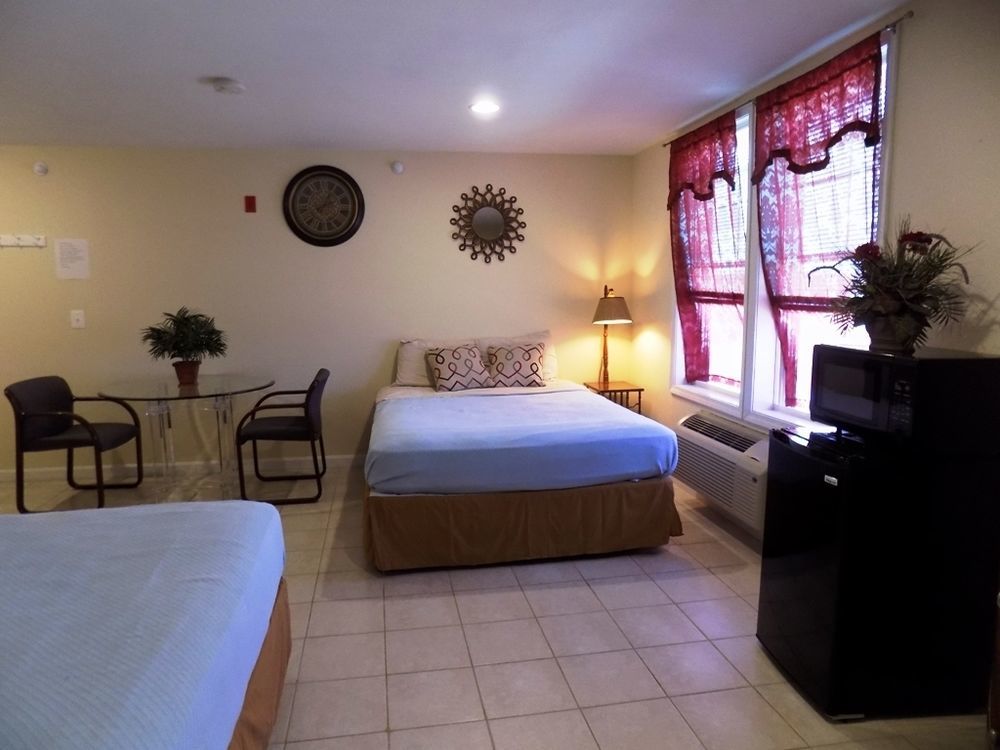 Misquamicut Beach Front Inn Westerly Dış mekan fotoğraf