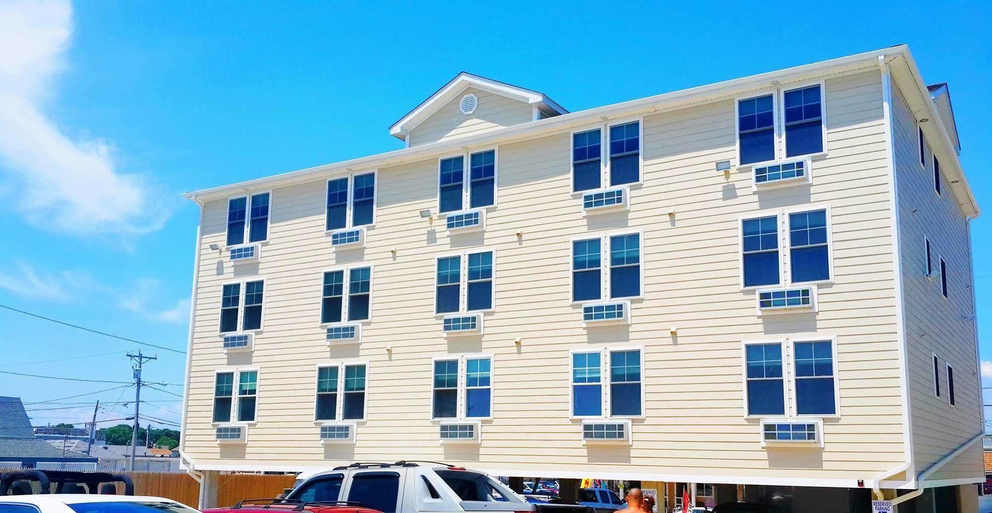 Misquamicut Beach Front Inn Westerly Dış mekan fotoğraf