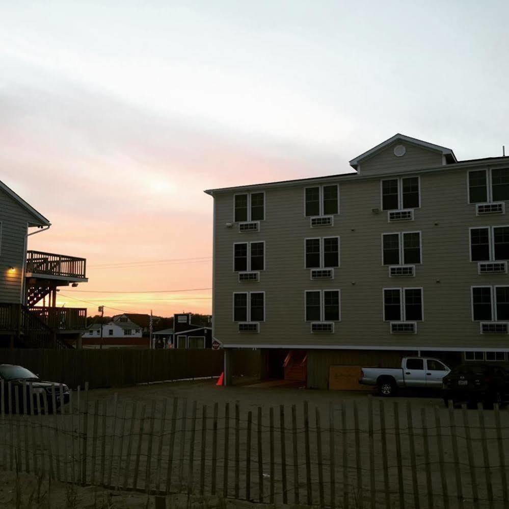 Misquamicut Beach Front Inn Westerly Dış mekan fotoğraf