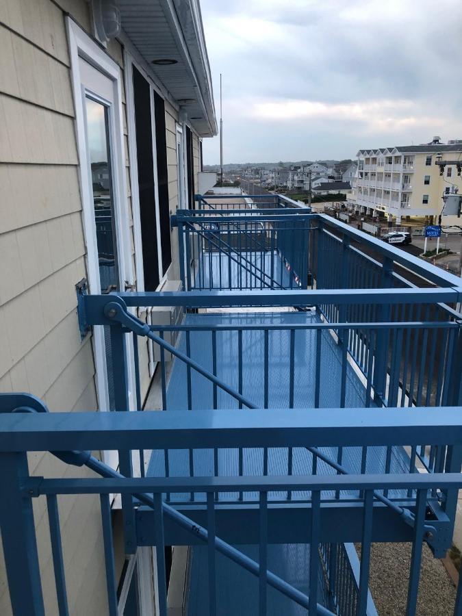 Misquamicut Beach Front Inn Westerly Dış mekan fotoğraf